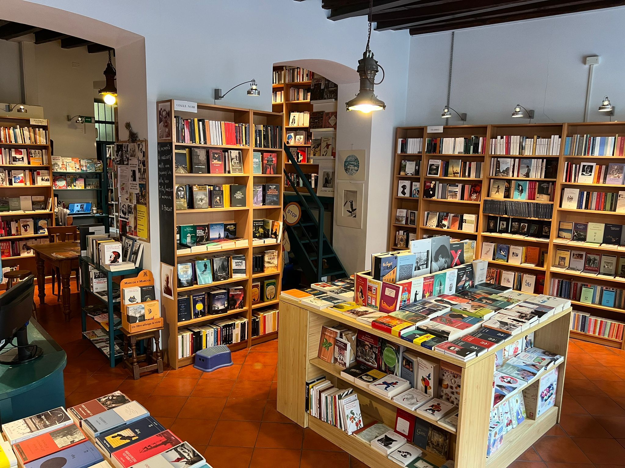 Libreria Linea d'Ombra - Librerie Indipendenti Milano